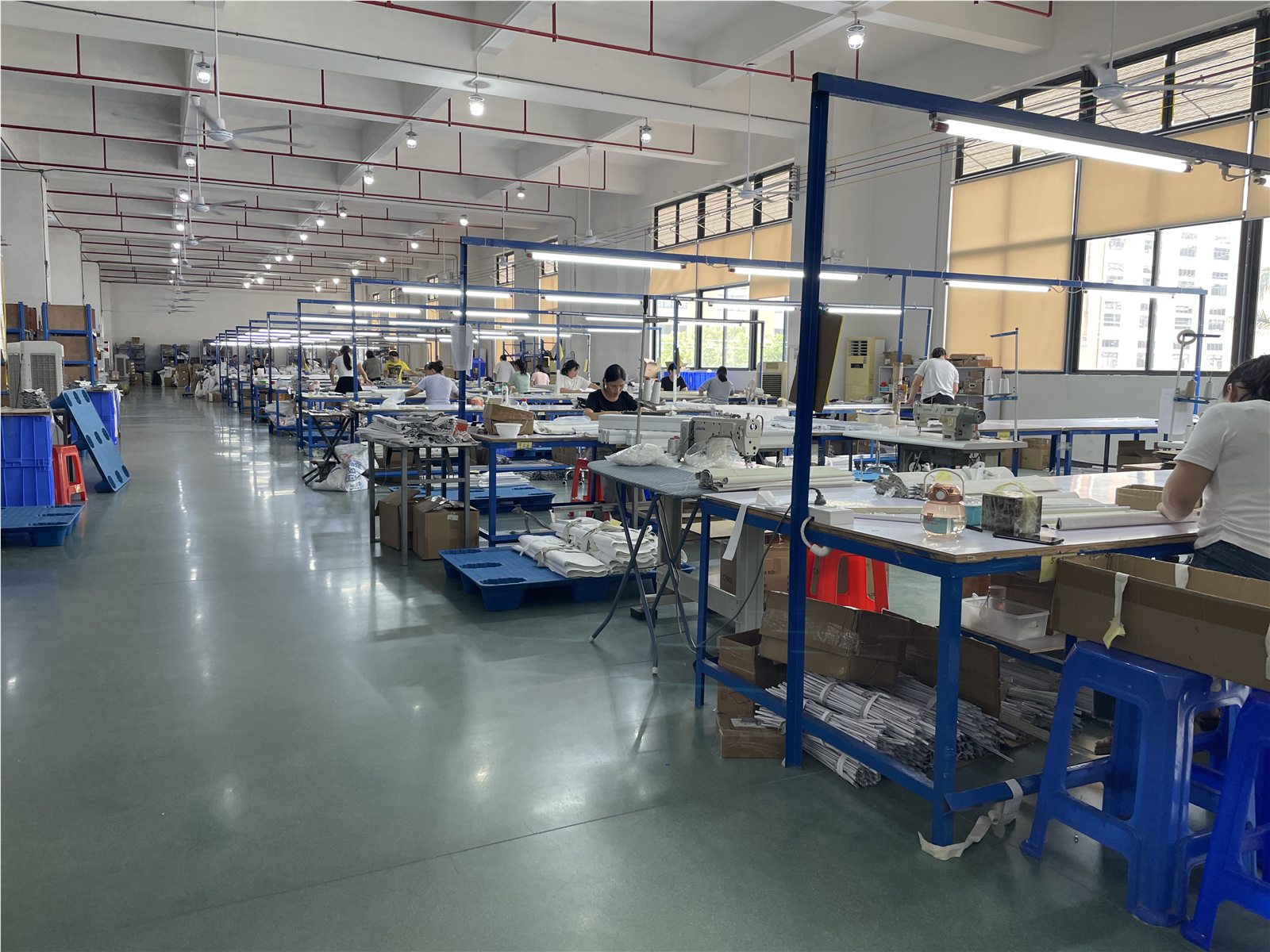 Window-covering production floor with assembly stations